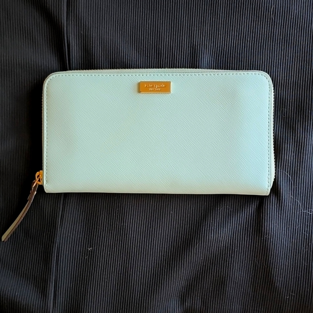 Kate Spade Newberry Lane Wallet